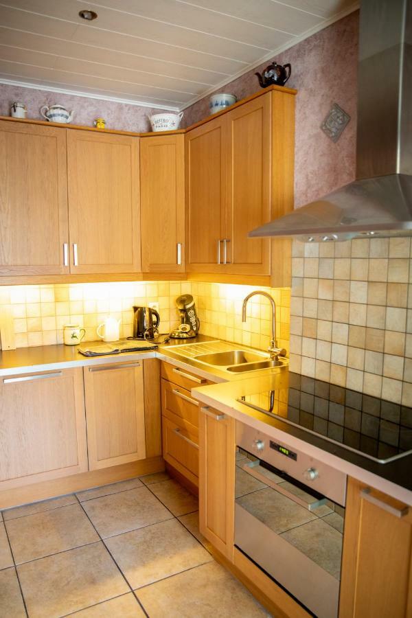 The Blacksmith'S House Libin Экстерьер фото